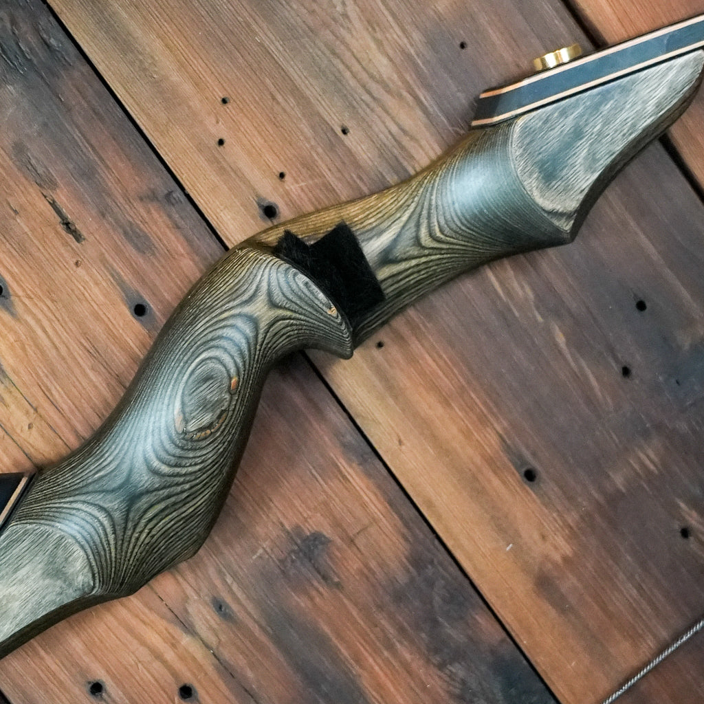 Black Hunter Recurve Bow – MK1